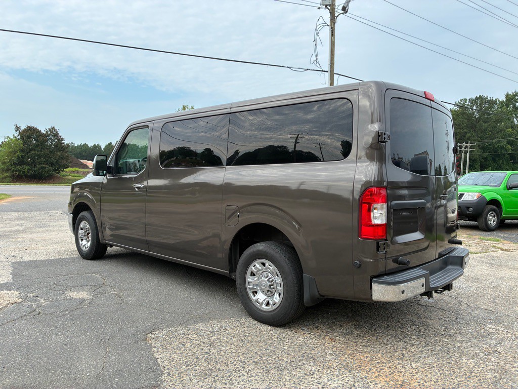 2013 Nissan NV Image 4