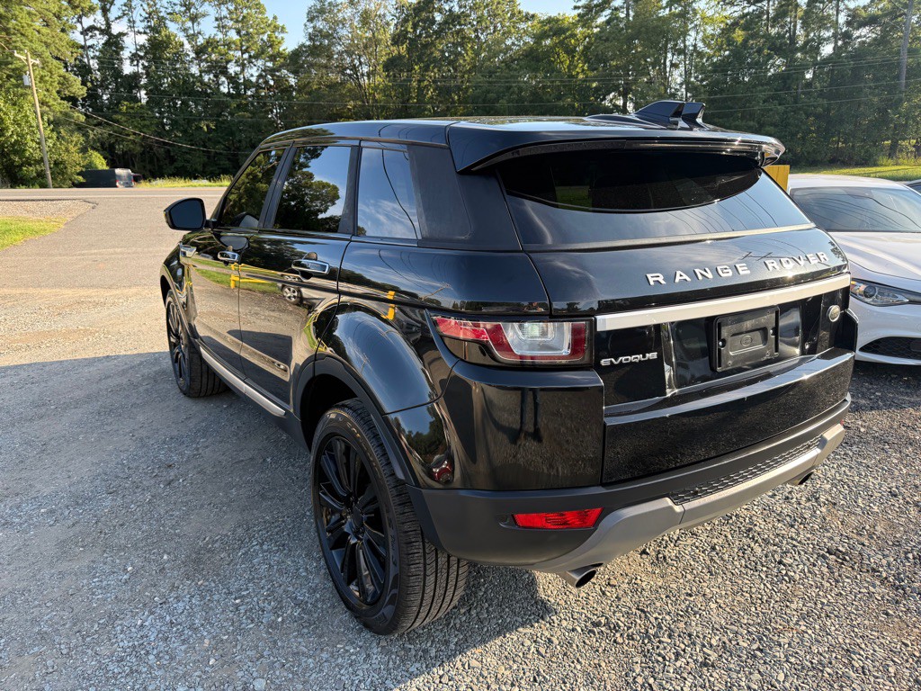 2018 Land Rover Range Rover Evoque Image 2