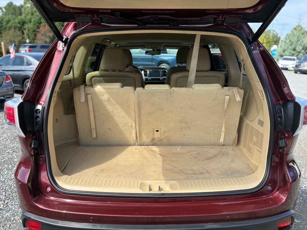 2015 Toyota Highlander Image 12