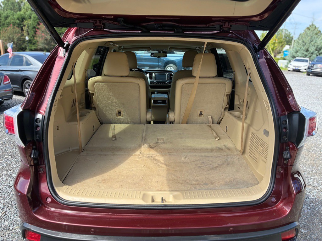 2015 Toyota Highlander Image 13