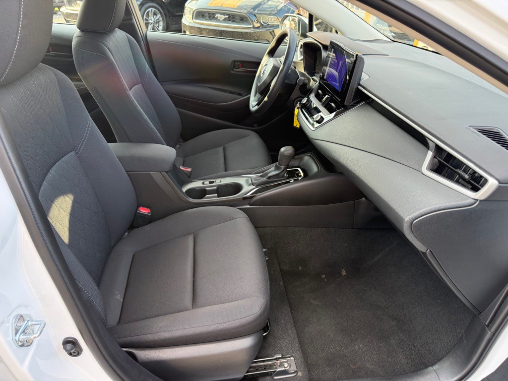 2025 Toyota Corolla Image 6