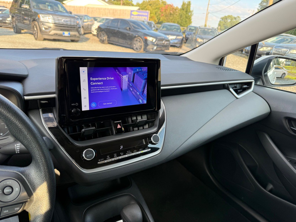 2025 Toyota Corolla Image 14