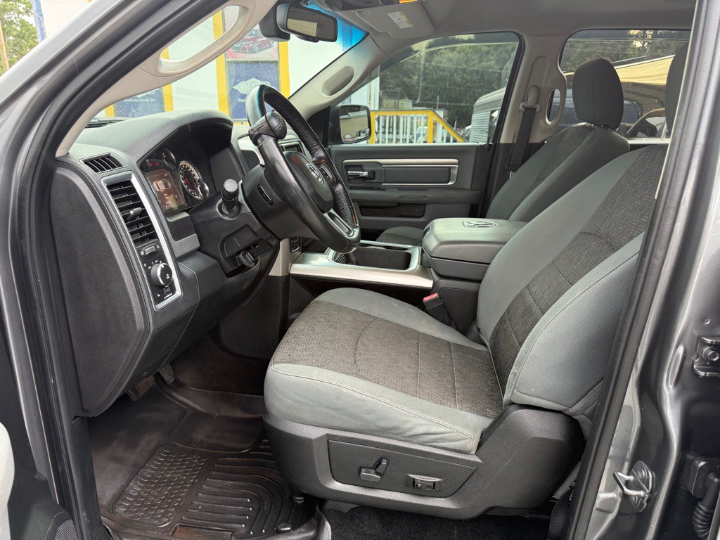 2016 RAM 1500 Image 11