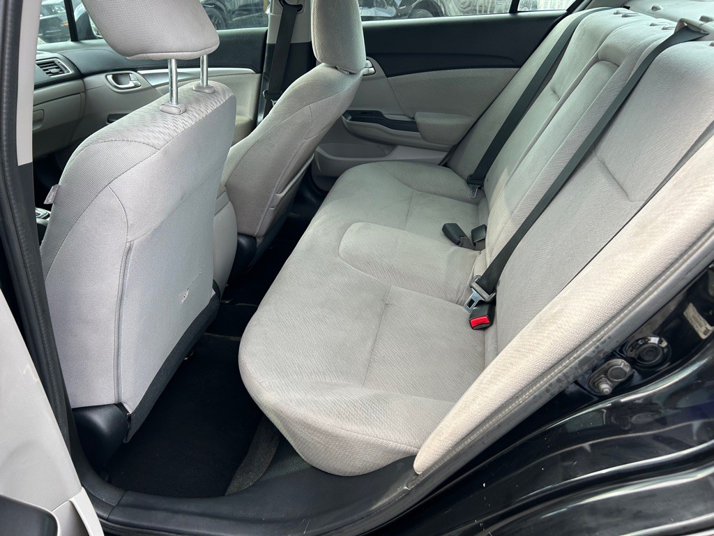 2013 Honda Civic Image 9