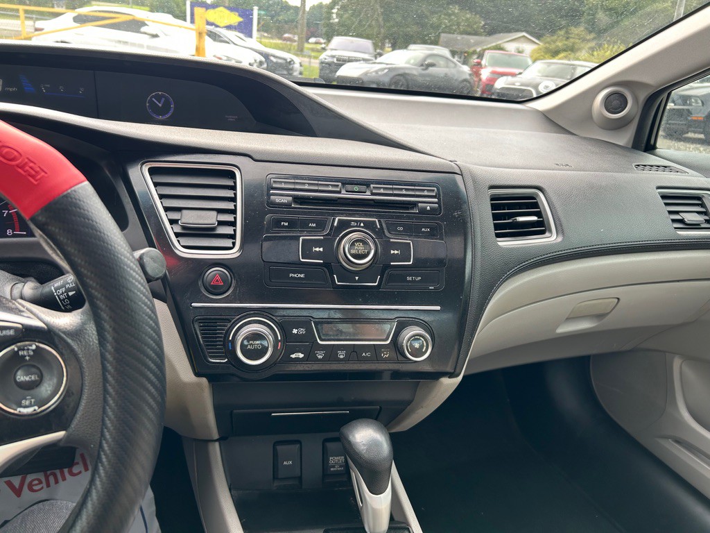 2013 Honda Civic Image 14