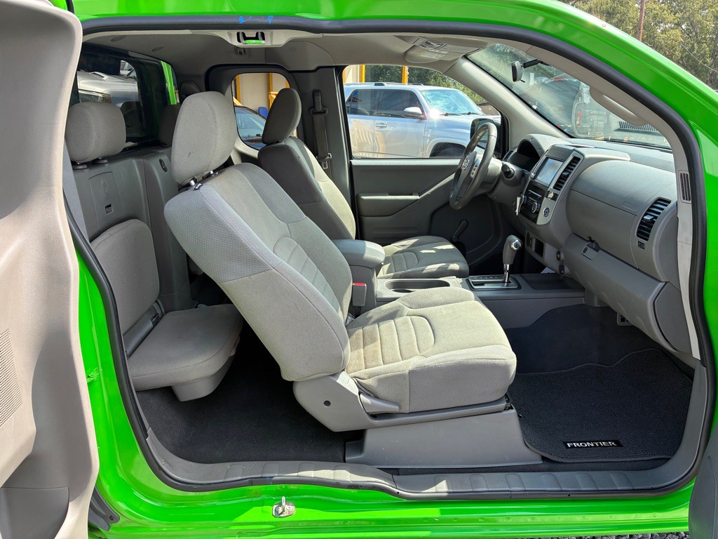 2019 Nissan Frontier Image 8