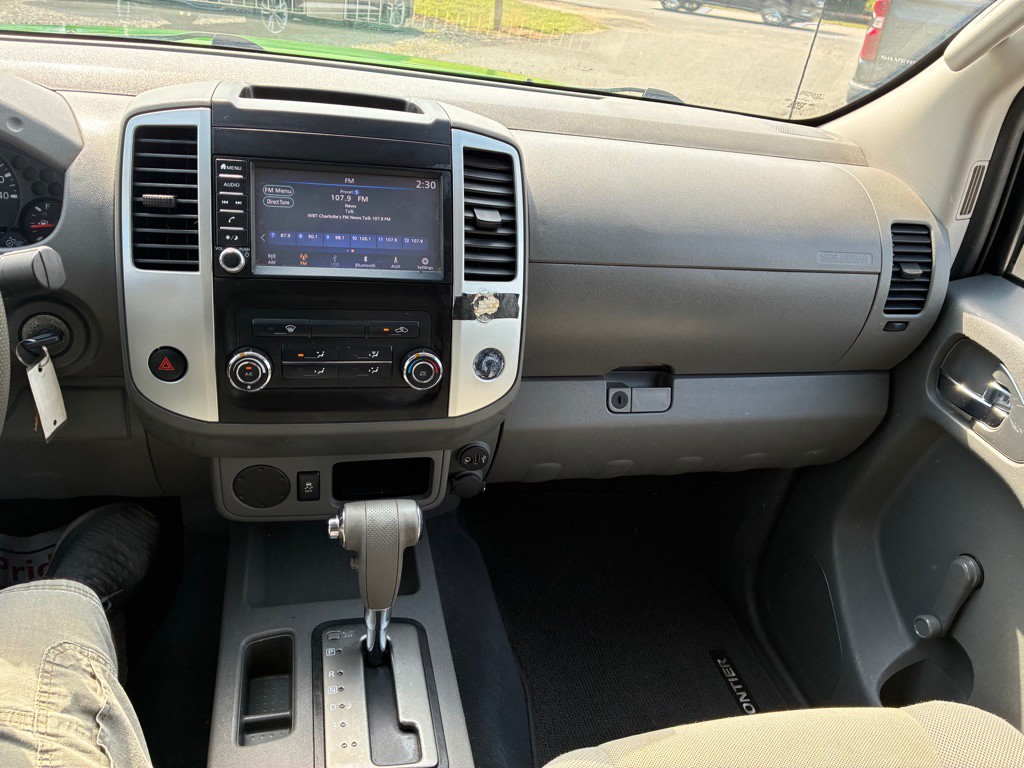 2019 Nissan Frontier Image 12