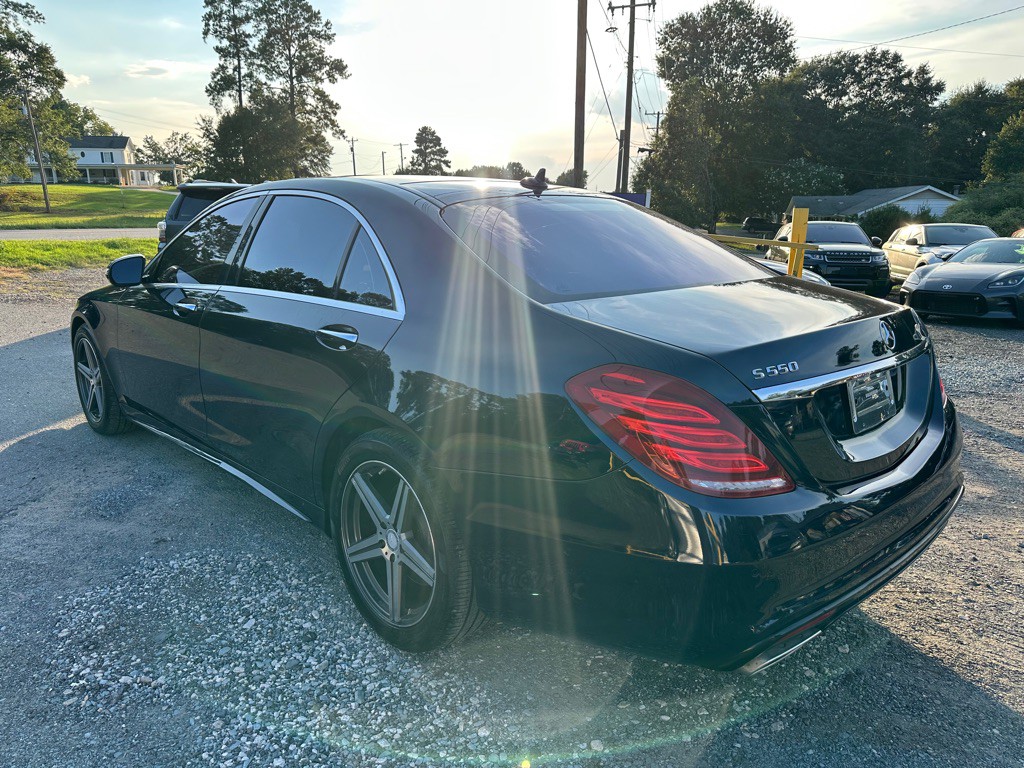 2016 Mercedes-Benz S-Class Image 3