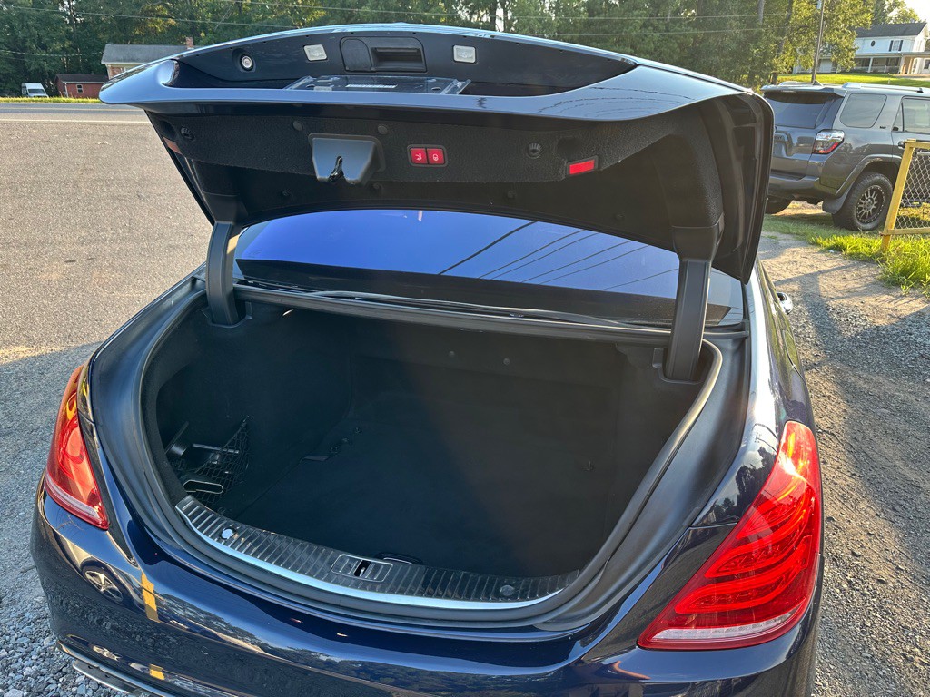 2016 Mercedes-Benz S-Class Image 5