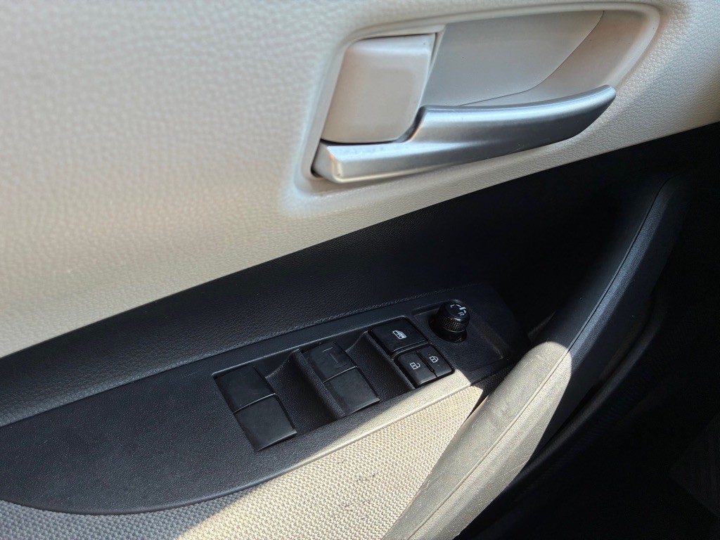 2020 Toyota Corolla Image 21