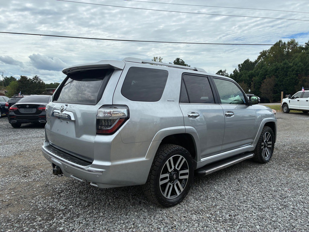 2015 Toyota 4Runner Image 3