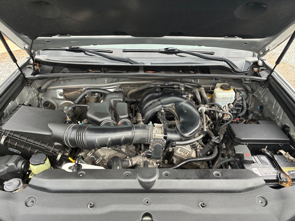 2015 Toyota 4Runner Image 5