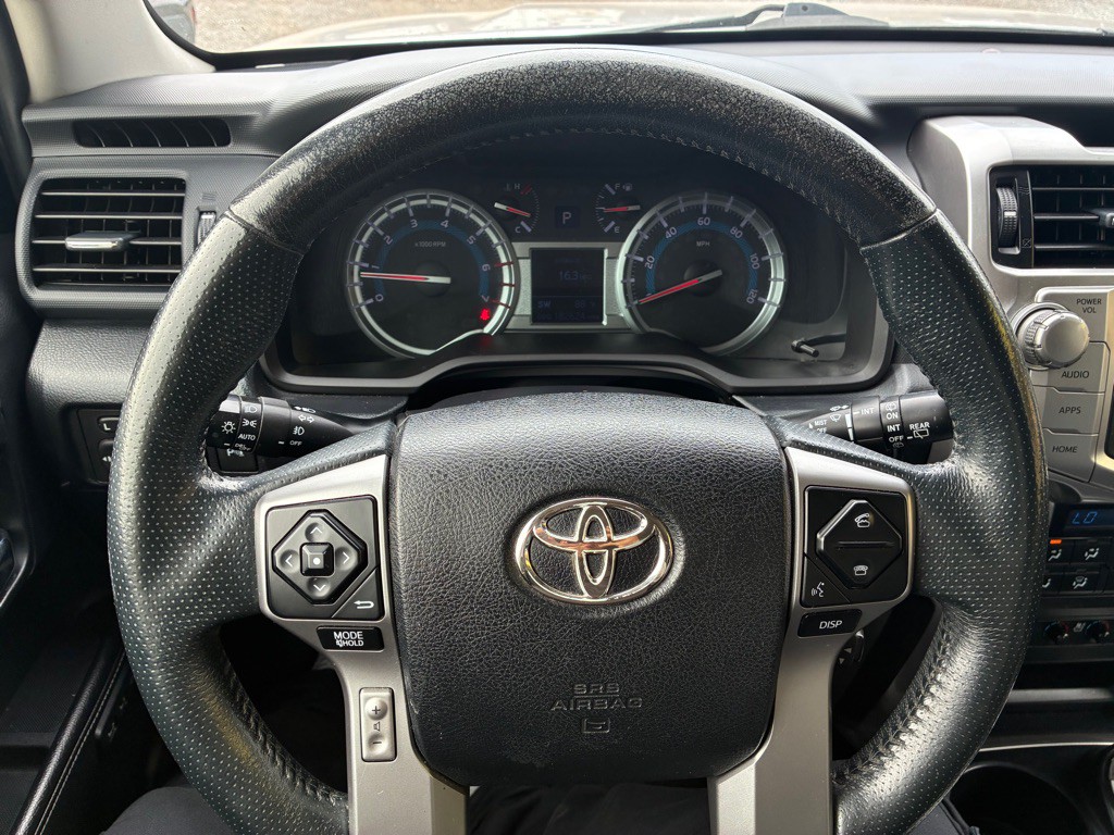 2015 Toyota 4Runner Image 14