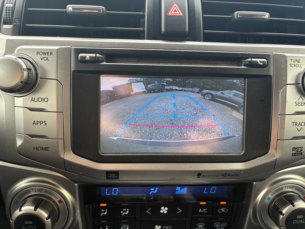 2015 Toyota 4Runner Image 17