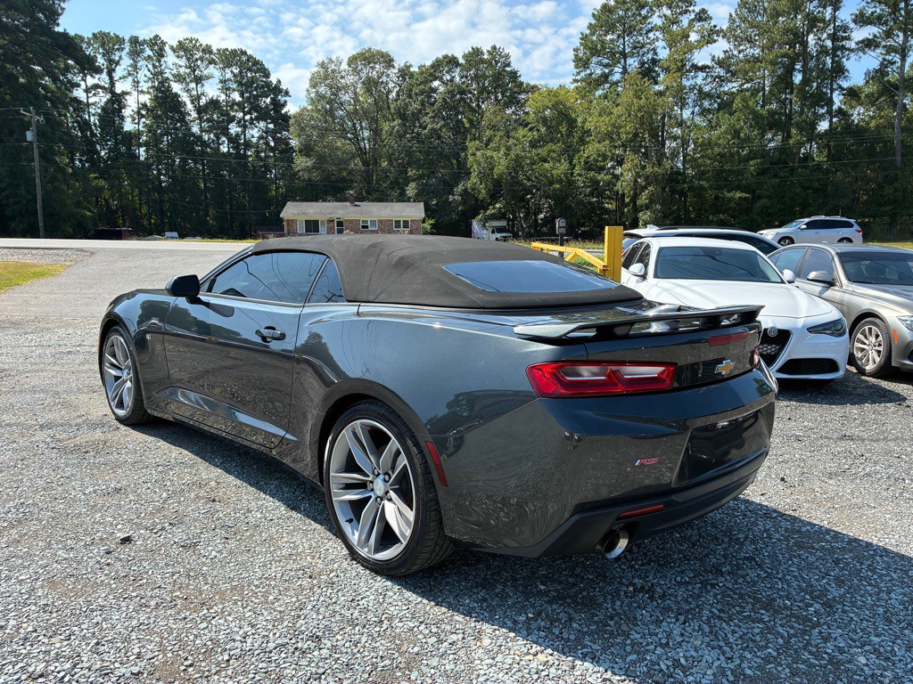 2017 Chevrolet Camaro Image 4