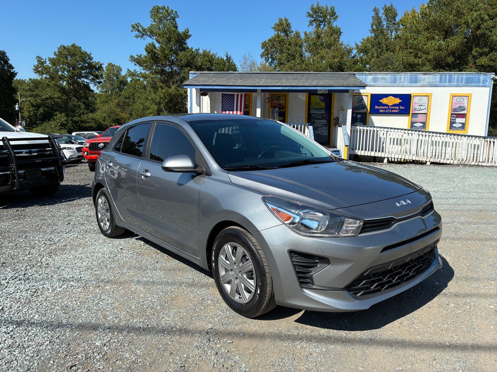 2023 Kia Rio Image 2