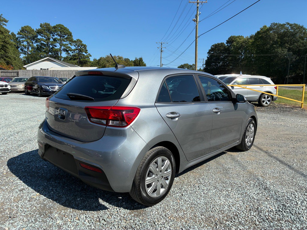 2023 Kia Rio Image 3