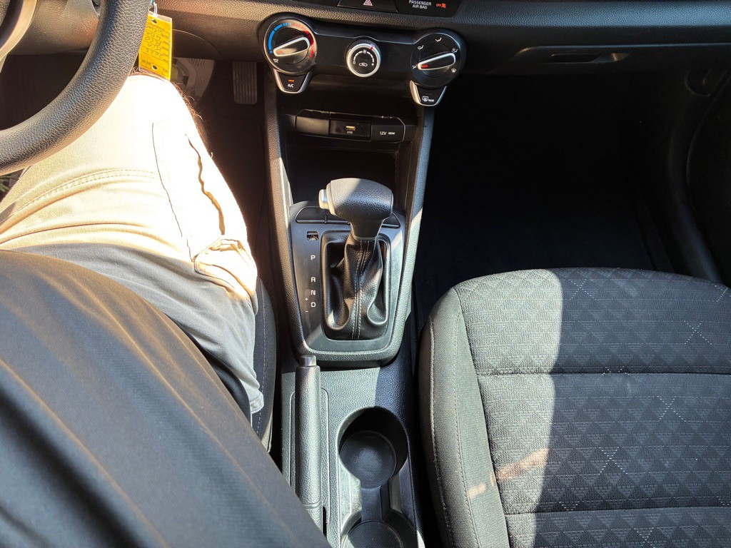2023 Kia Rio Image 17