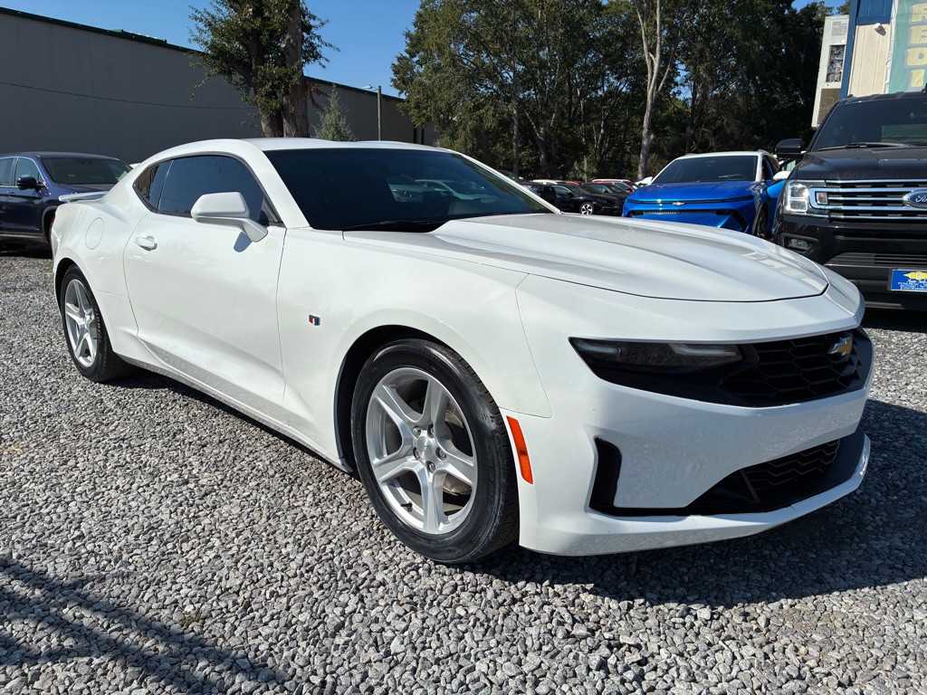 2022 Chevrolet Camaro Image 3