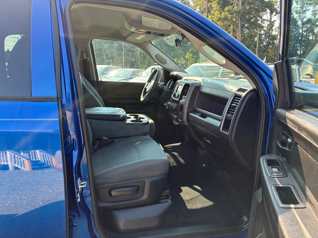 2018 RAM 1500 Image 9