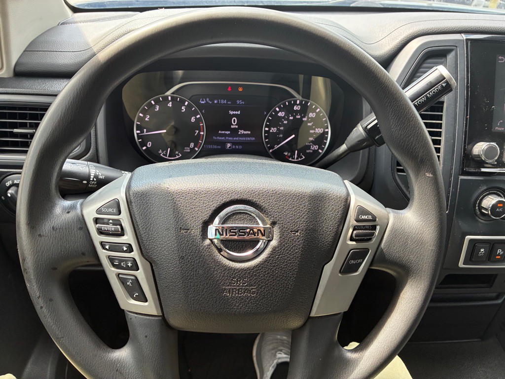 2021 Nissan Titan Image 13