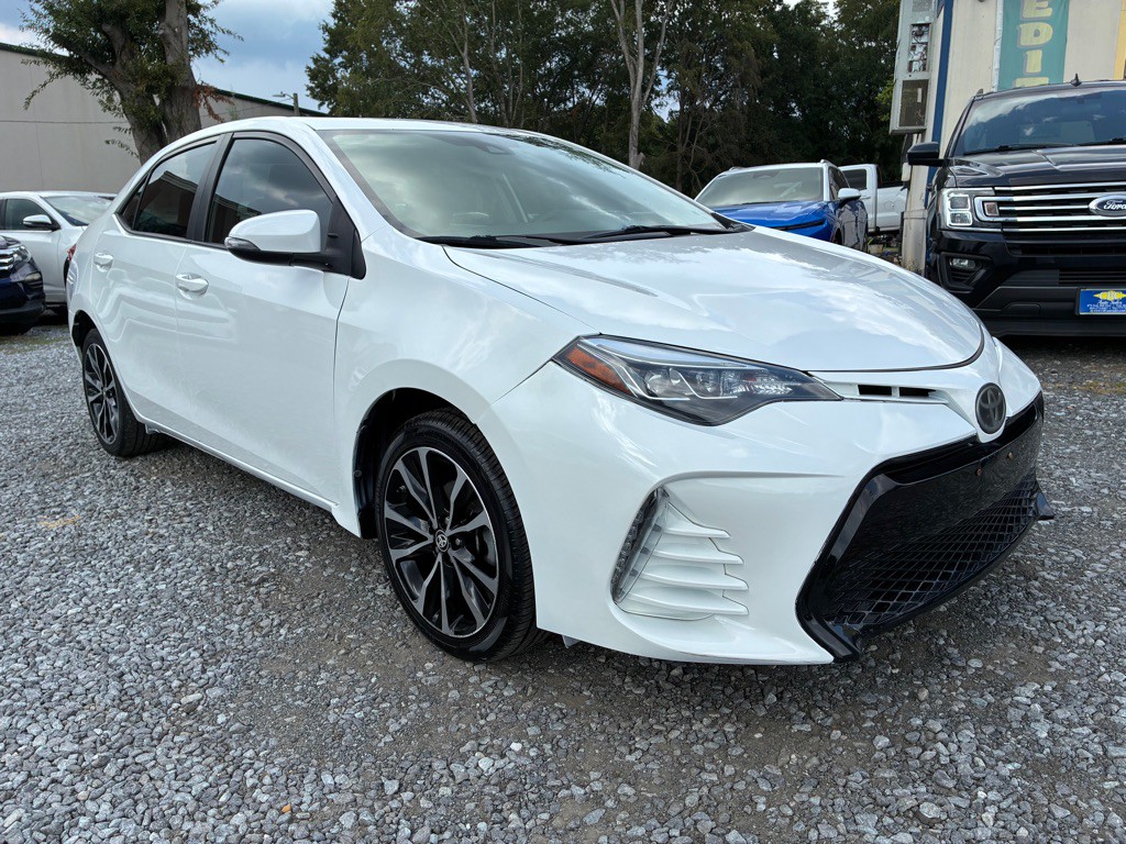 2018 Toyota Corolla Image 3