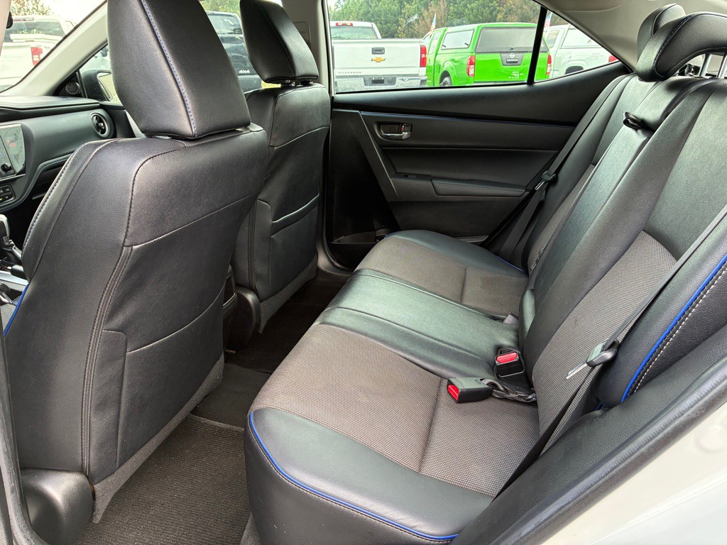 2018 Toyota Corolla Image 10