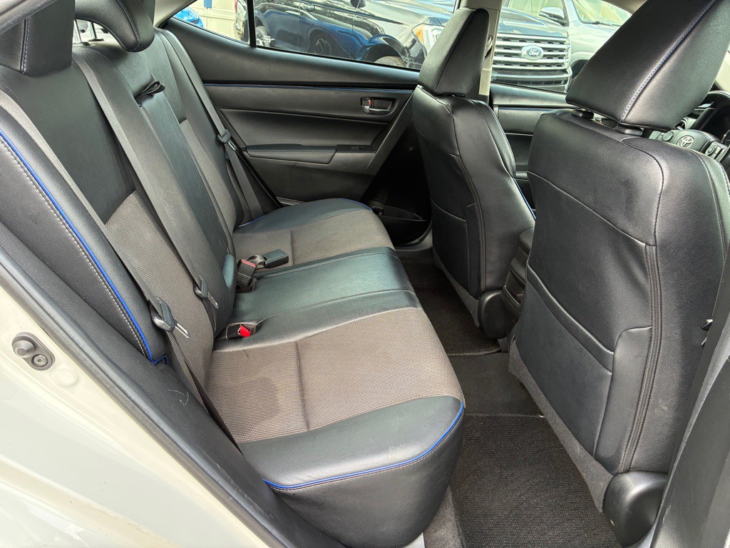 2018 Toyota Corolla Image 11