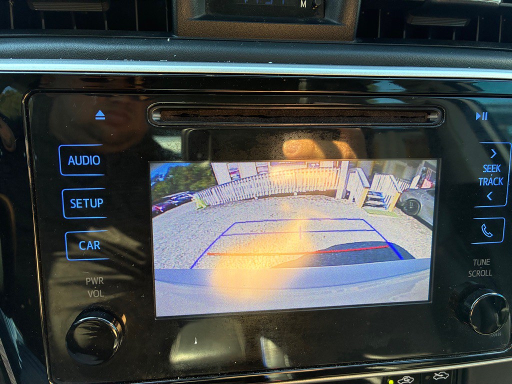 2017 Toyota Corolla Image 16
