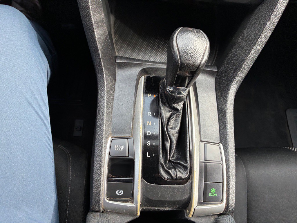 2017 Honda Civic Image 15
