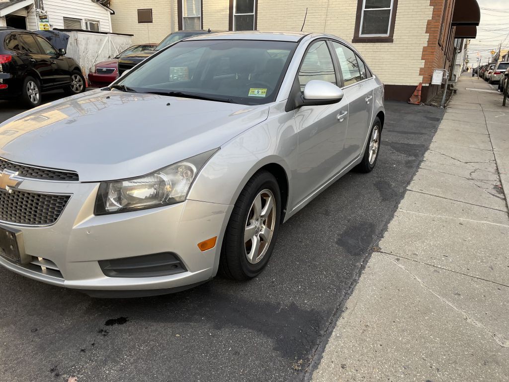 2012 Chevrolet Cruze Image 3