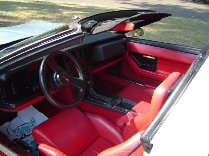 1986 Chevrolet Corvette Image 2