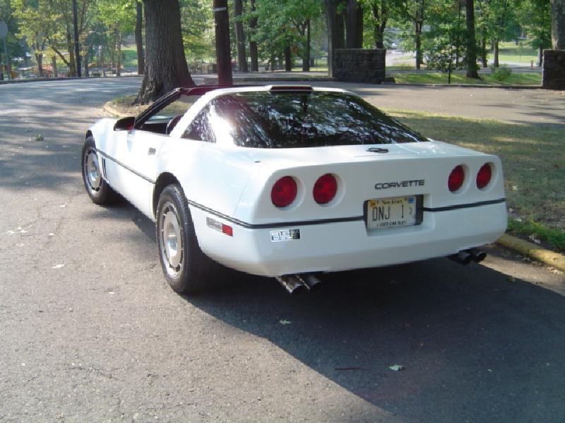 1986 Chevrolet Corvette Image 7