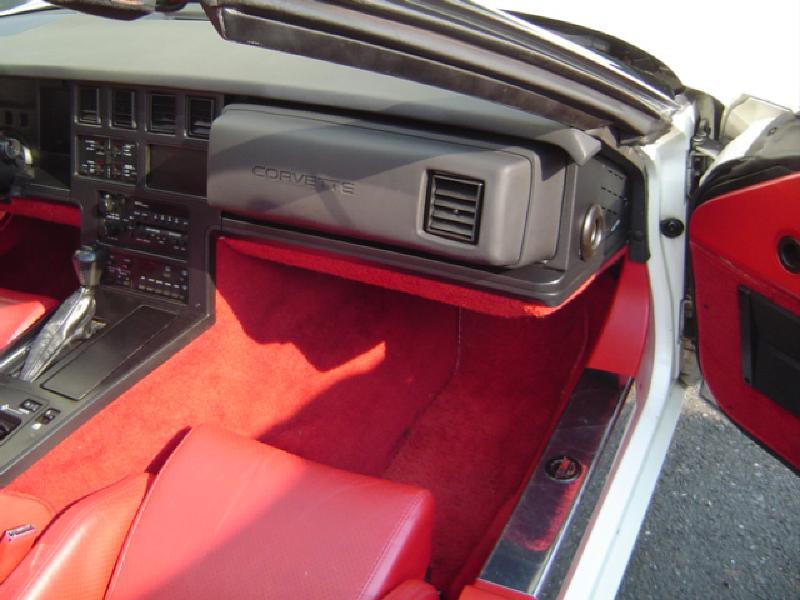 1986 Chevrolet Corvette Image 11