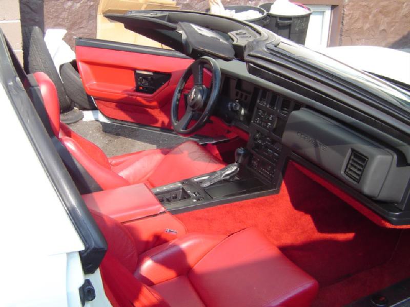 1986 Chevrolet Corvette Image 13