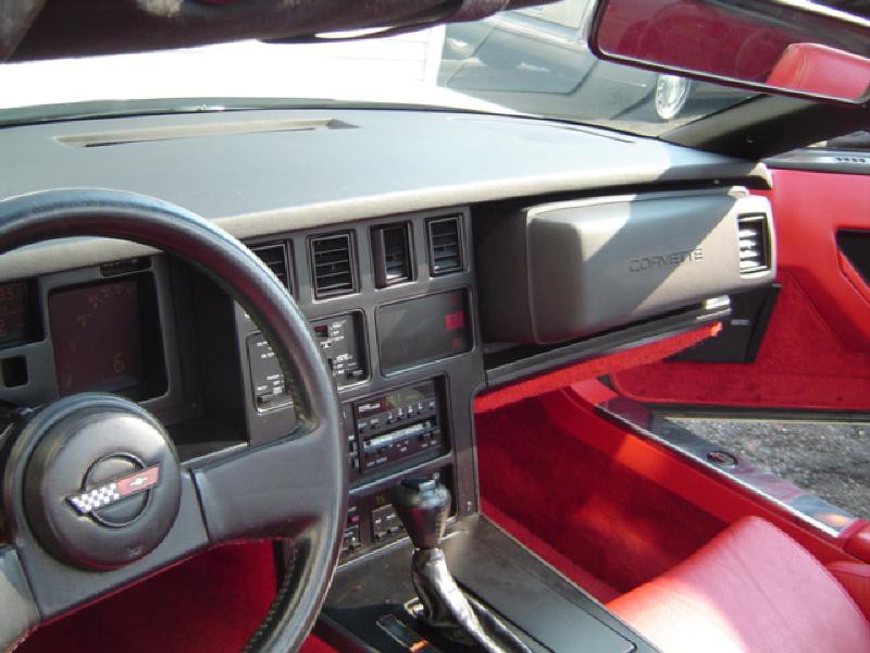 1986 Chevrolet Corvette Image 26