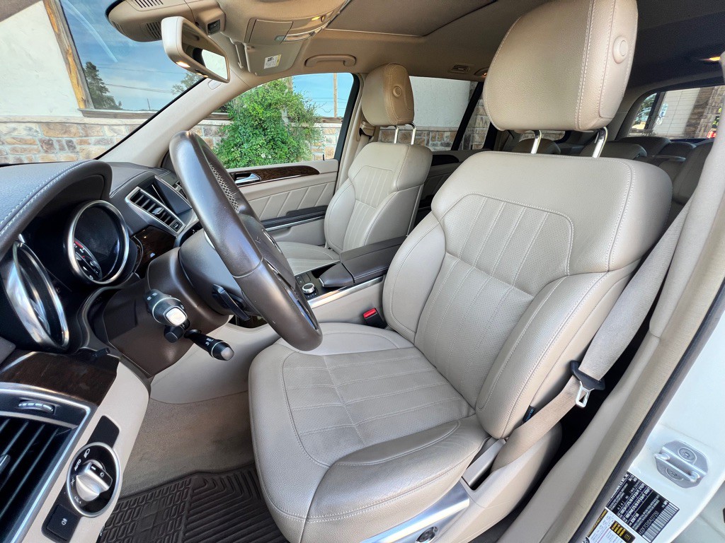 2013 Mercedes-Benz GL-Class Image 9