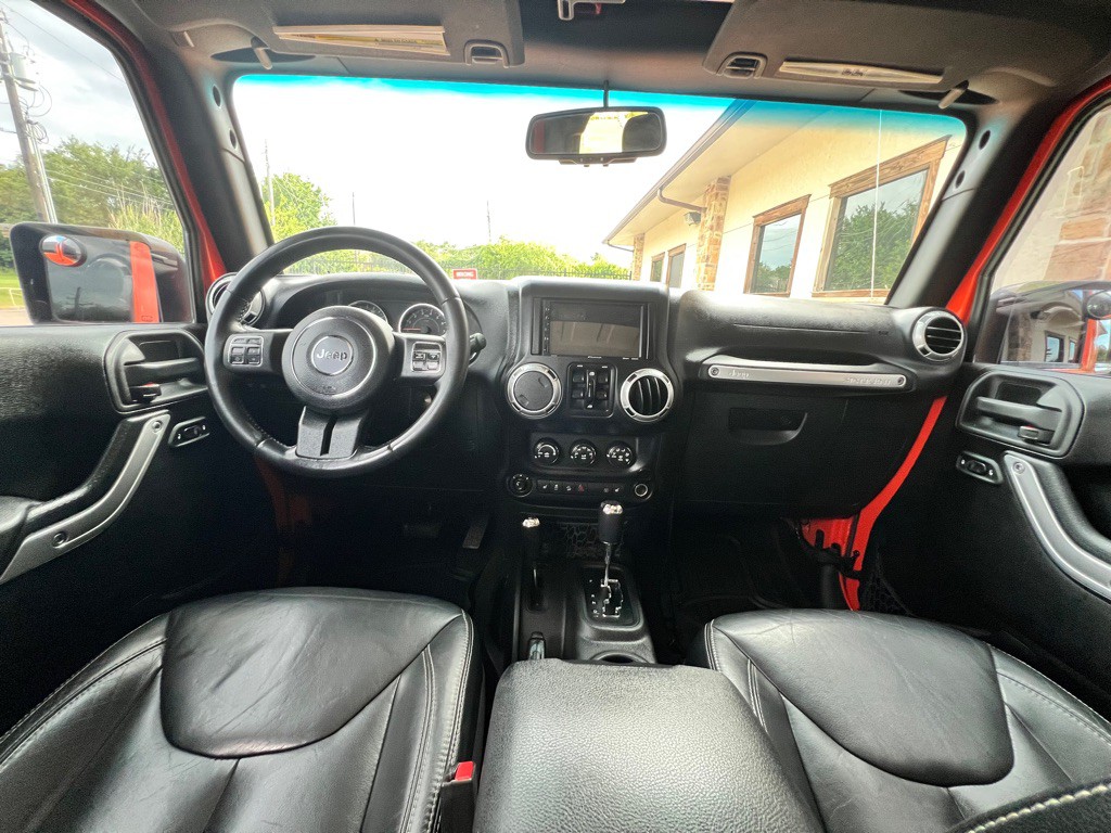 2015 Jeep Wrangler Unlimited Image 12