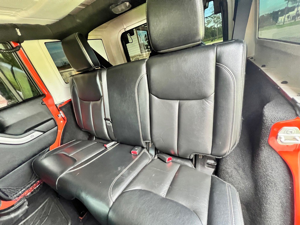 2015 Jeep Wrangler Unlimited Image 17