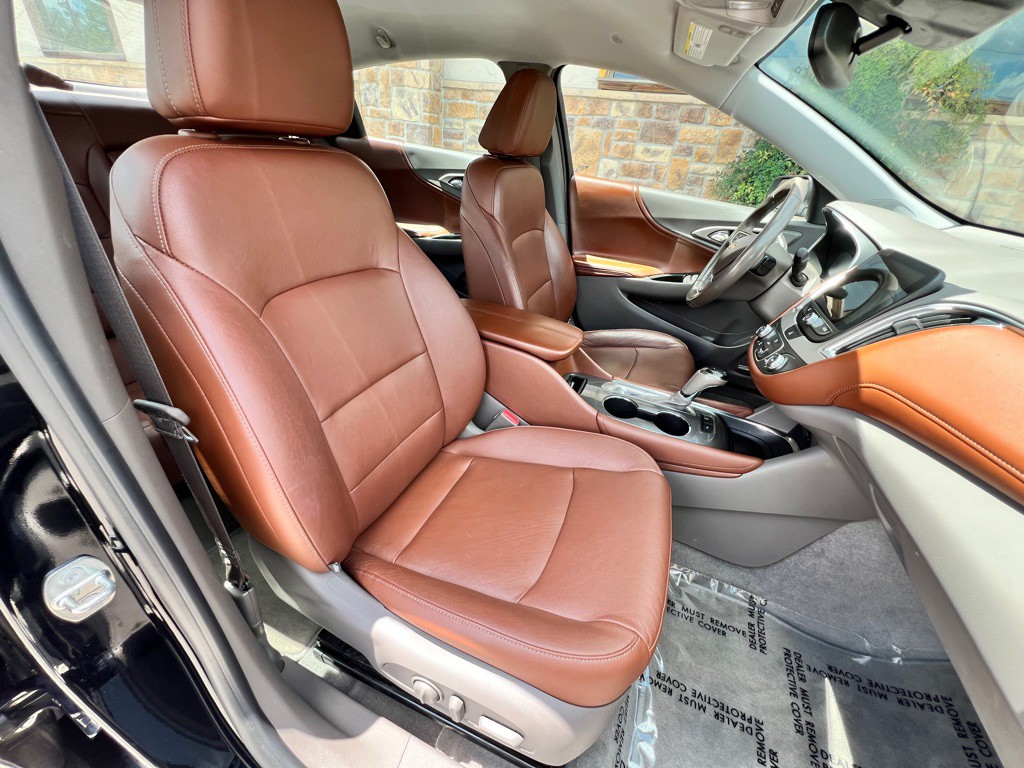 2016 Chevrolet Malibu Image 16