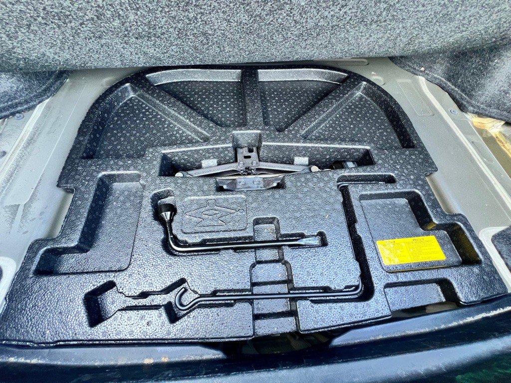 2015 Toyota Camry Image 29