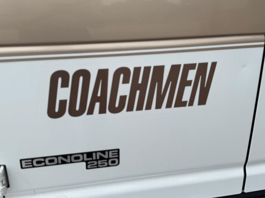 1998 Ford Econoline Image 12