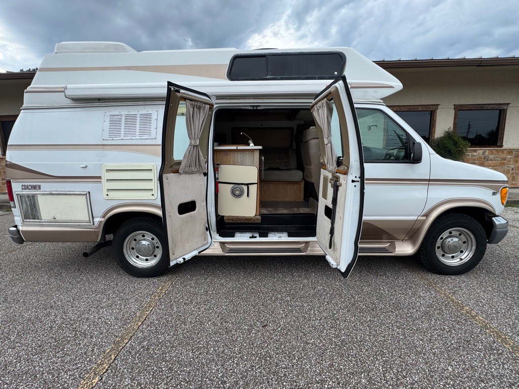1998 Ford Econoline Image 20