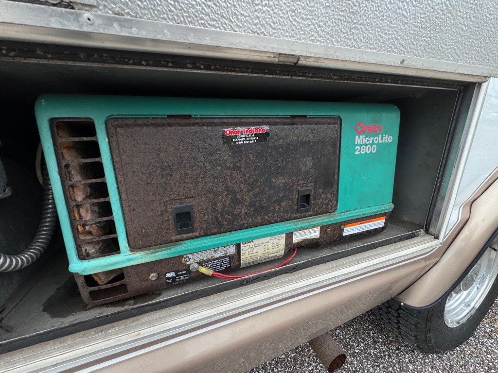 1998 Ford Econoline Image 42