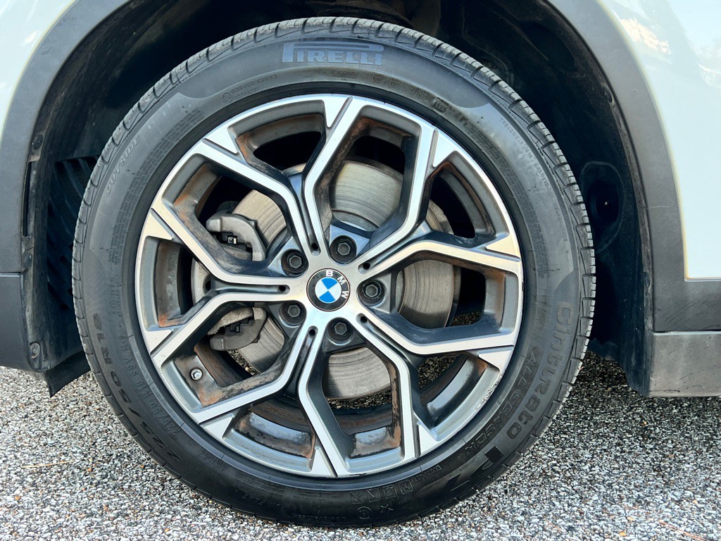 2020 BMW X1 Image 24