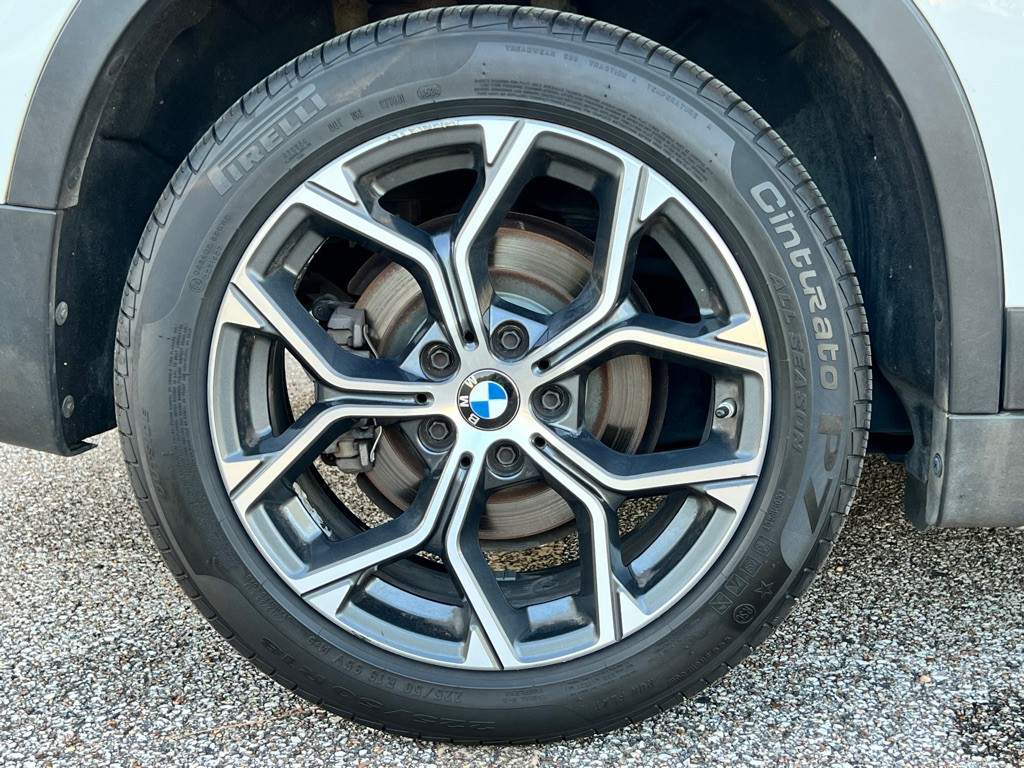2020 BMW X1 Image 26