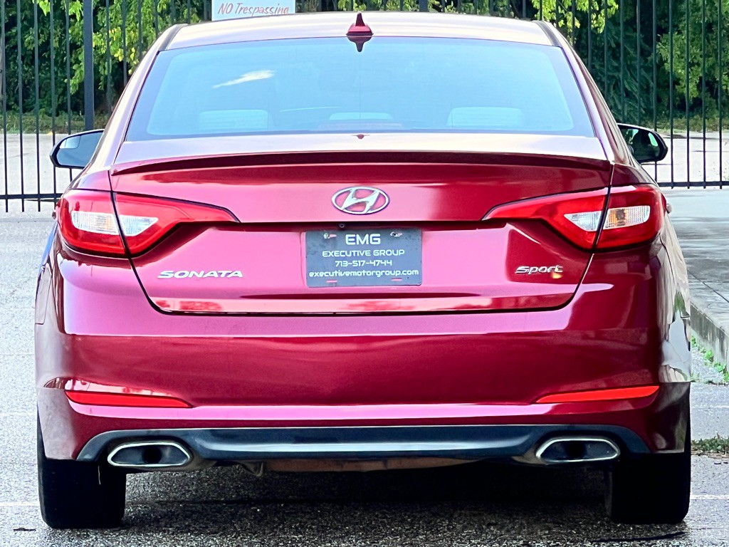 2015 Hyundai Sonata Image 4