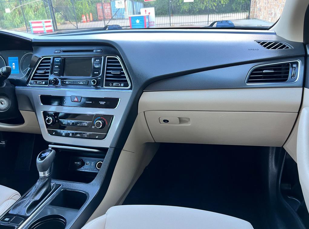 2015 Hyundai Sonata Image 14