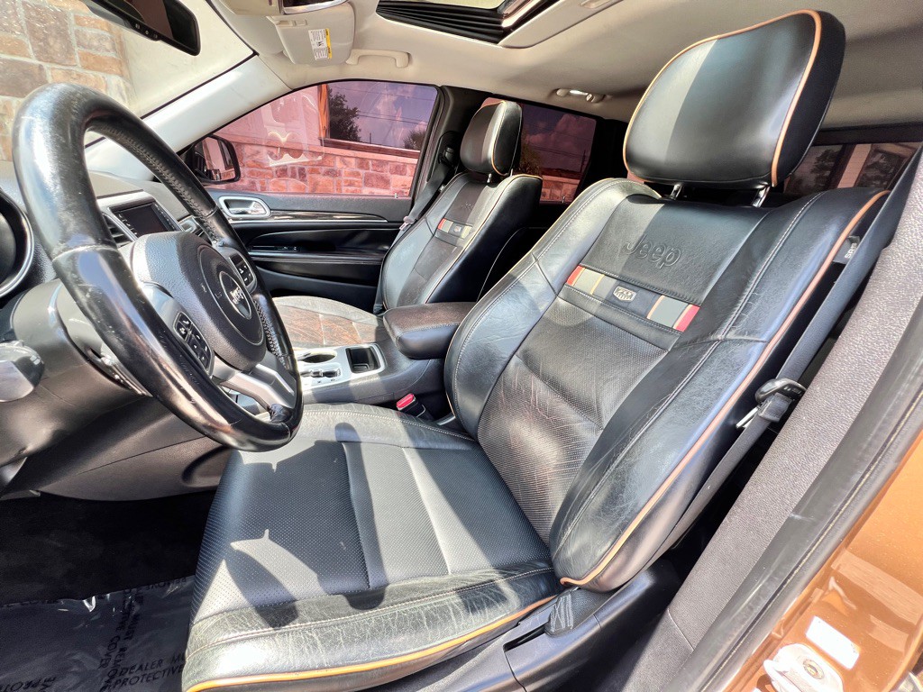 2011 Jeep Grand Cherokee Image 12