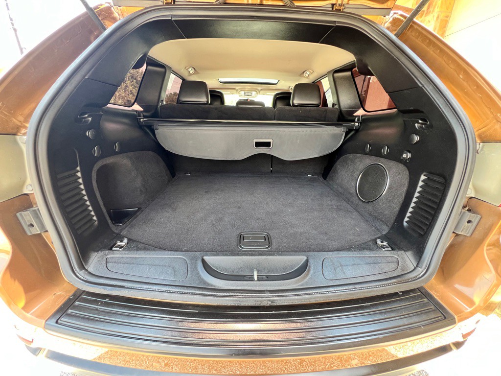 2011 Jeep Grand Cherokee Image 23